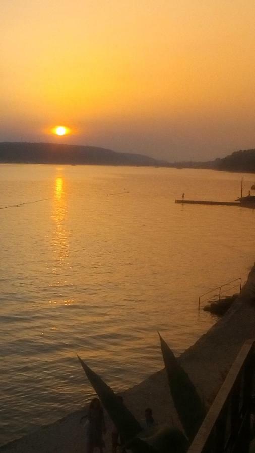 Apt. Old Town Rab Town Buitenkant foto
